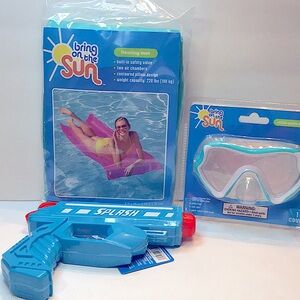 NEW 3 PIECE SUMMER SET